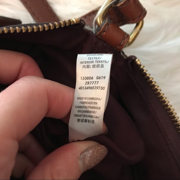 Fossil Burgundy Leather Purse with Brown Strap - Picture 9 of 9